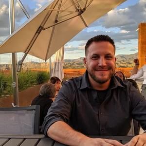 Meet your Posher, Adam